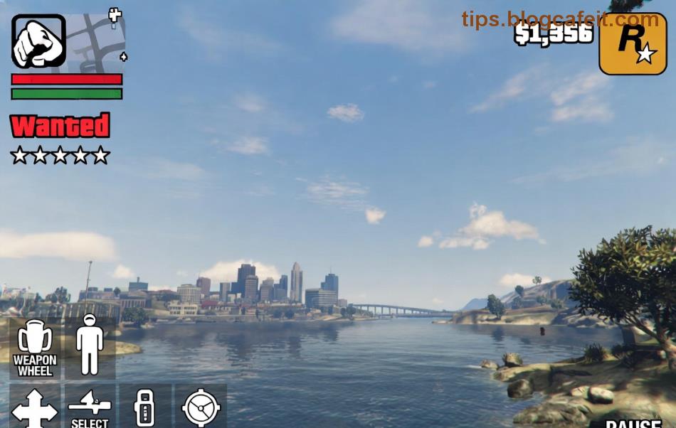 GTA Online akční scéna s auty a explozemi